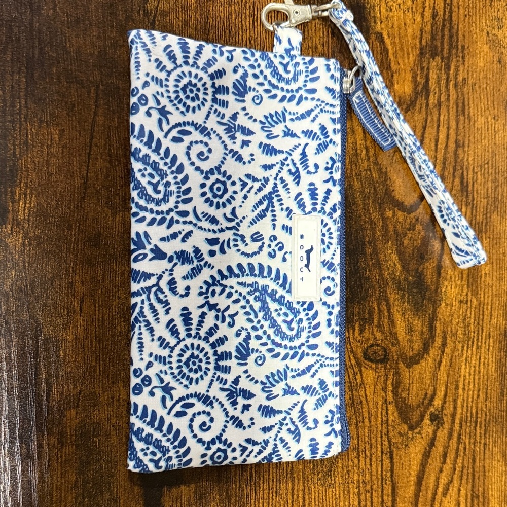 Blue and White Scout wristlet U1